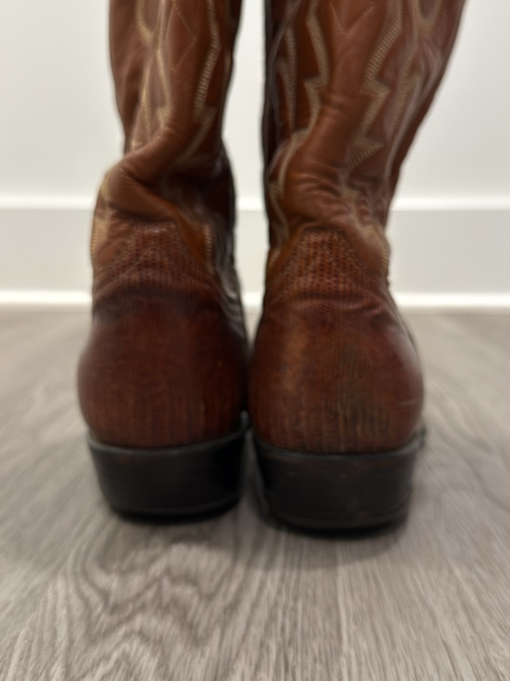 Tony Lama Brown Leather Exotic-Textured Cowboy Boots - Picture 3 of 8
